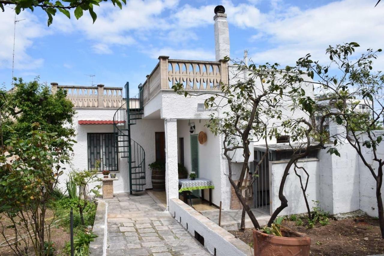 Tonia'S Mansion Bari Exterior foto